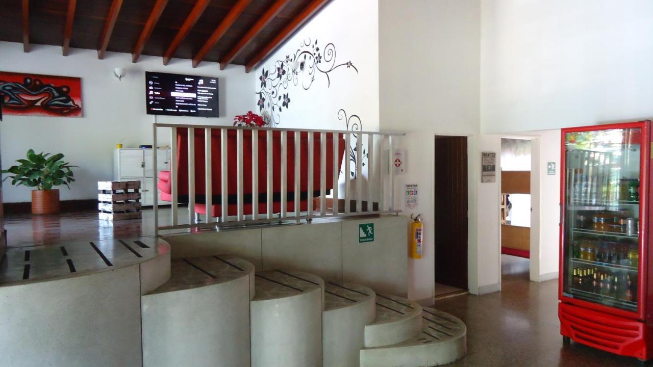 Iris Hostel Medellín Exterior foto